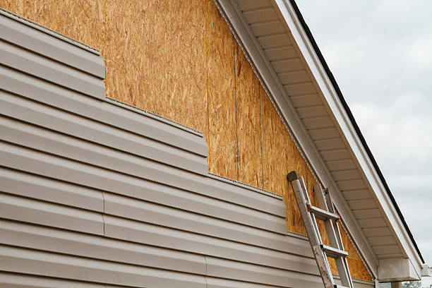 24/7 Emergency Storm Damage Siding Repair experts in Red Lion, PA